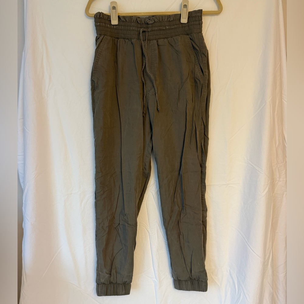 Green cotton Abercrombie and Fitch pants
